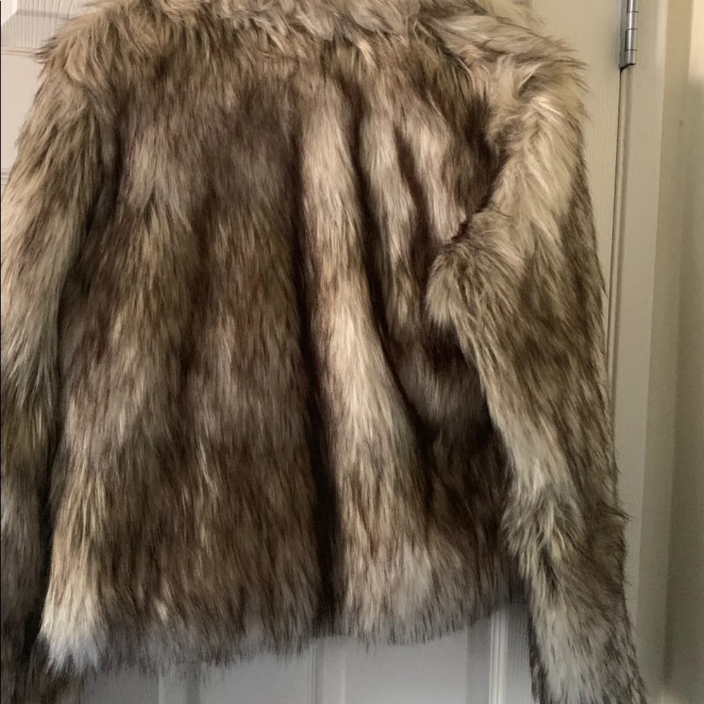 Fur jacket - Picture 2 of 2